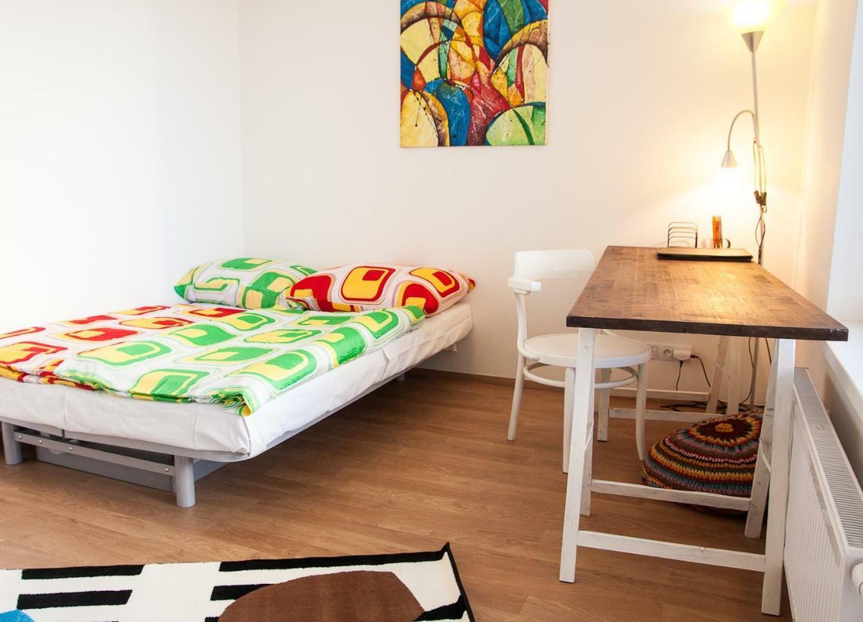 Prostorny 3 Pokojovy Apartman S Dvema Terasami Prague Luaran gambar
